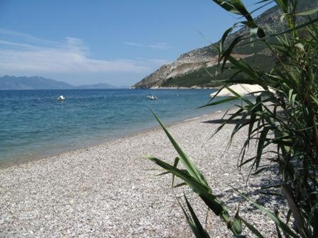Hotel Heleni Apartments Epidaurus ภายนอก รูปภาพ